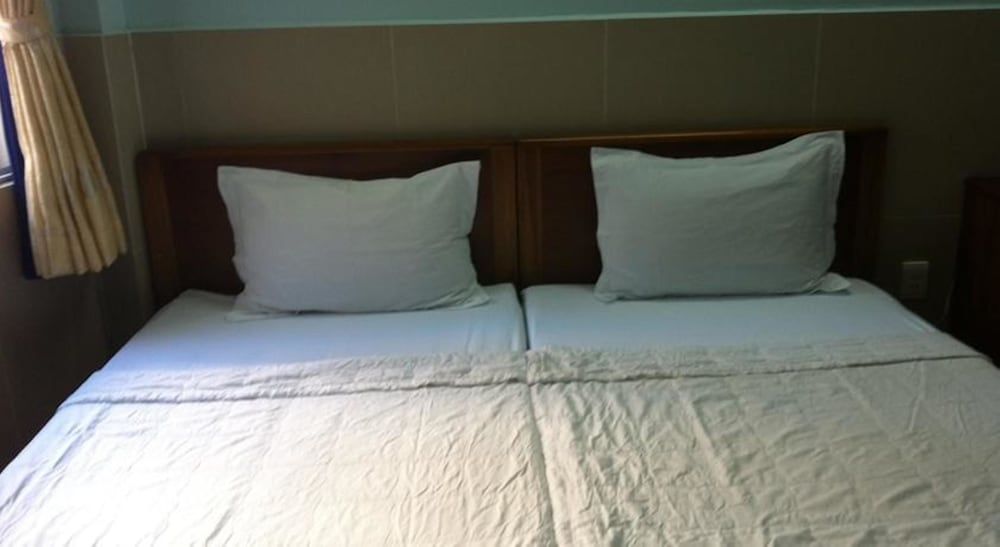 Marie-Line 2 Hotel Deluxe Double Room 3