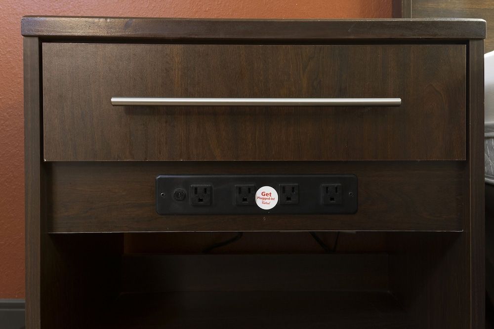 undefined Red Roof Inn PLUS+ Austin South 9