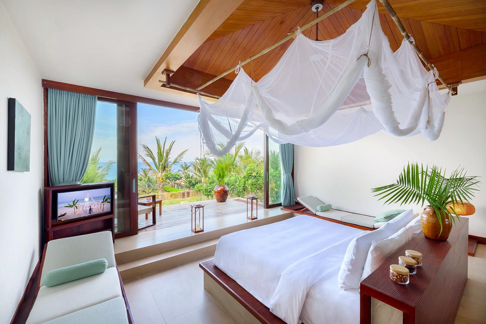 2-Bedroom Ocean View Suite - All Spa Treatments and Fusion Lounge Access Included