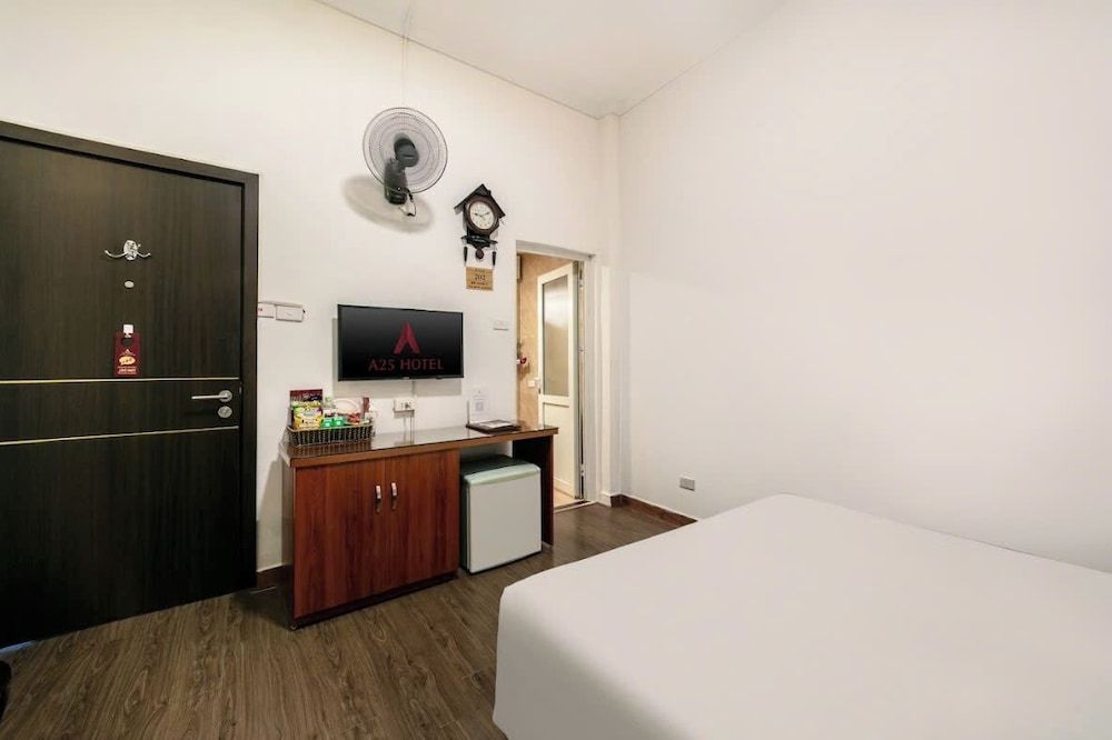 undefined A25 Hotel - Doi Can 1 7
