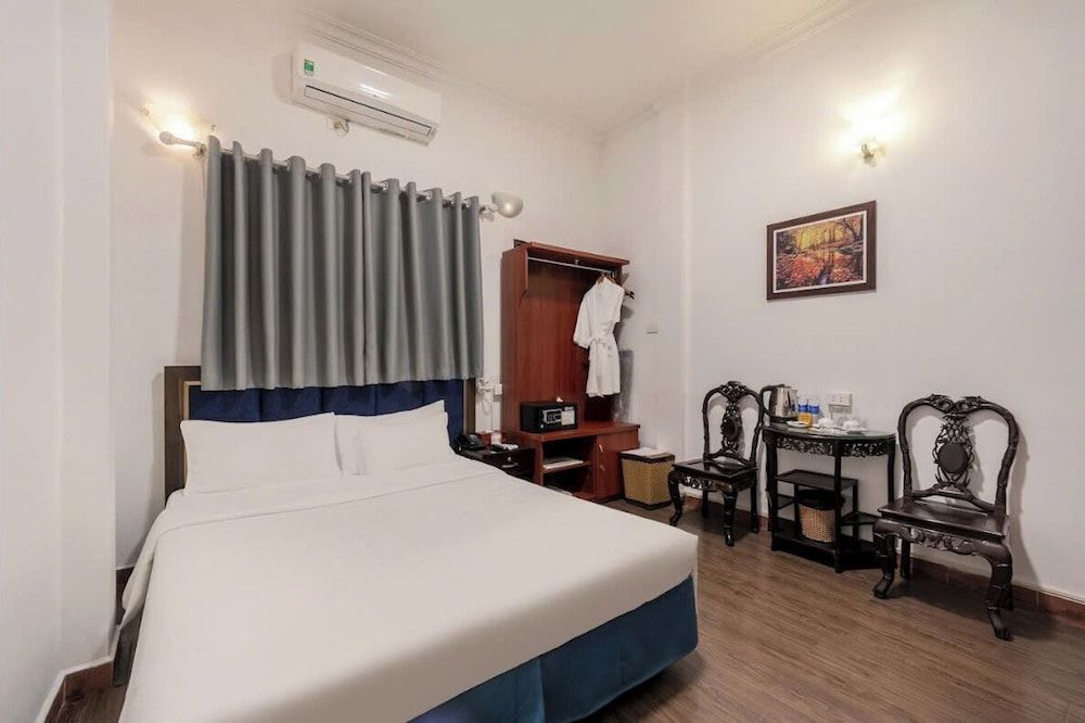 undefined A25 Hotel - Doi Can 1 6