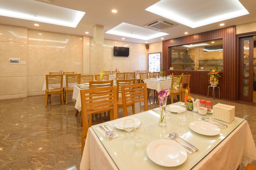 undefined Iris Hotel Danang 10