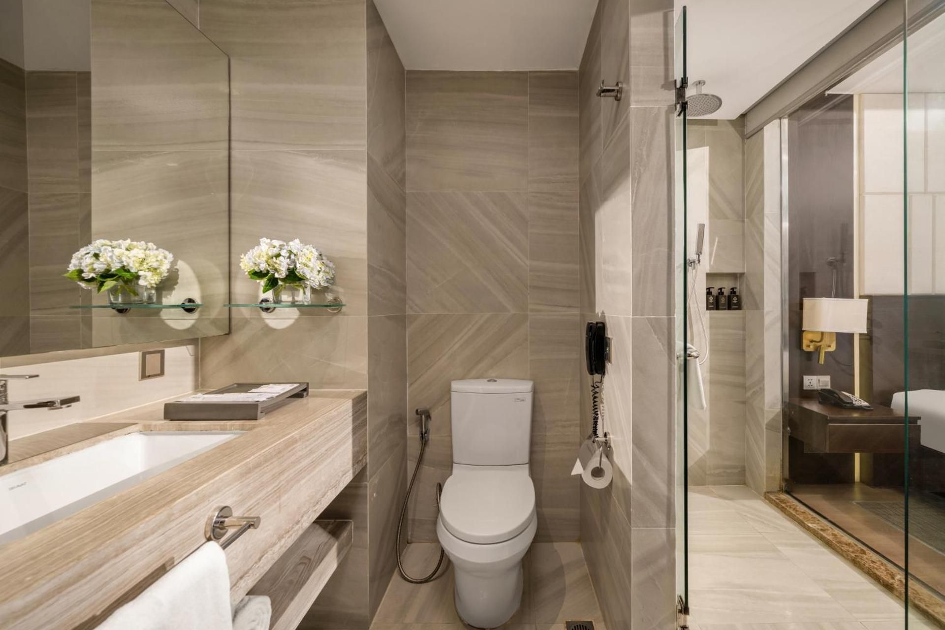 Premier Deluxe River View with Balcony