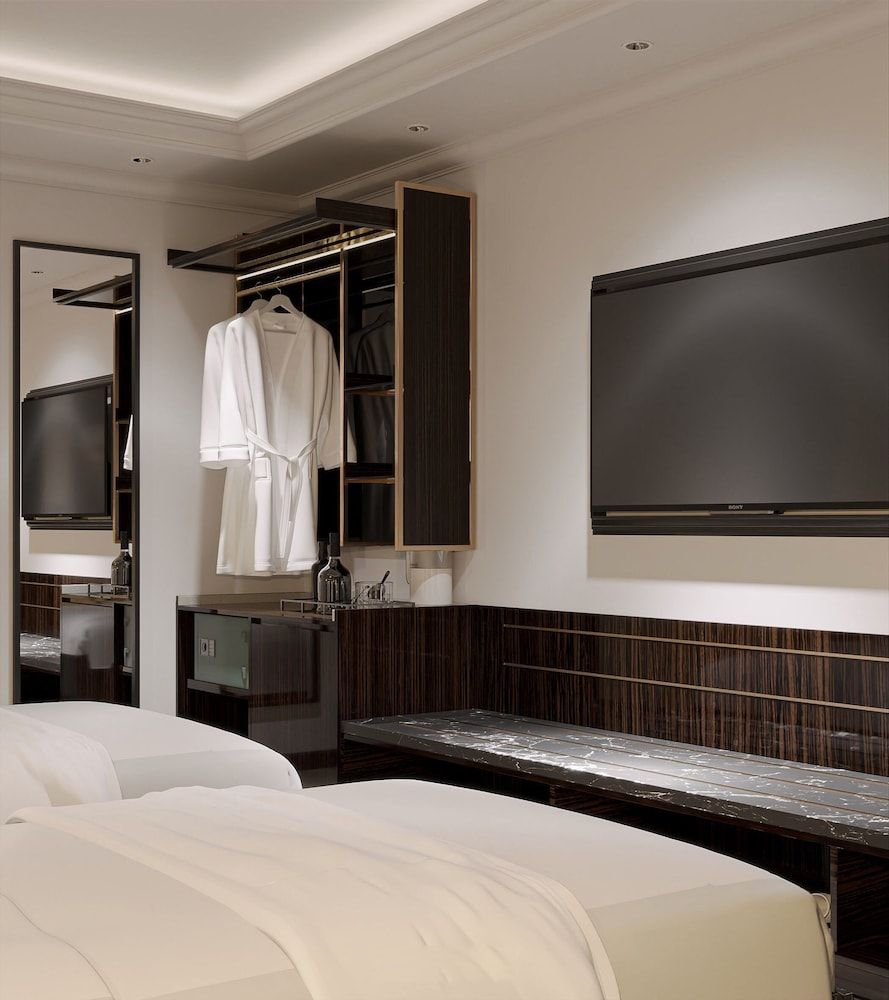 Deluxe Twin room - no window - no view