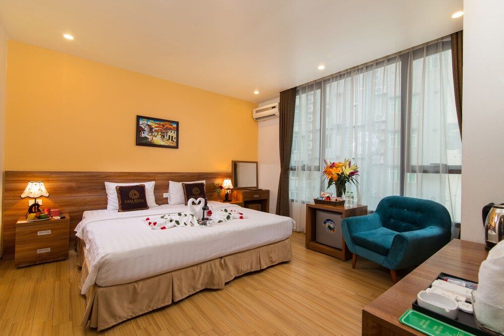 Casabella Hotels Deluxe Double City Window 11