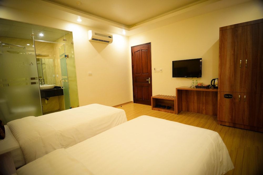 Casabella Hotels Family Triple Room