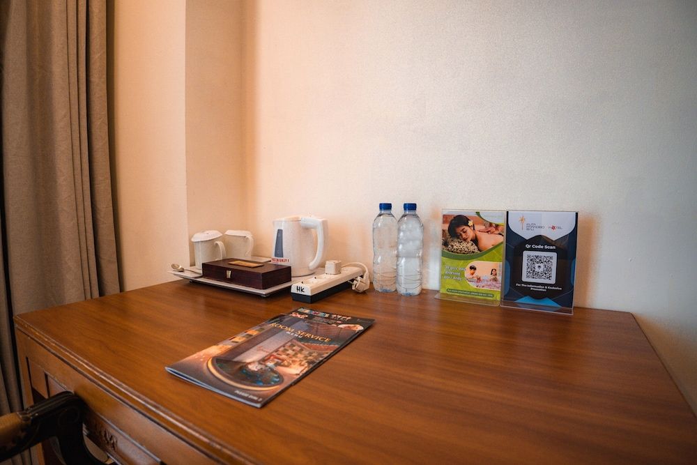 Kuta Paradiso Hotel Deluxe Room 15