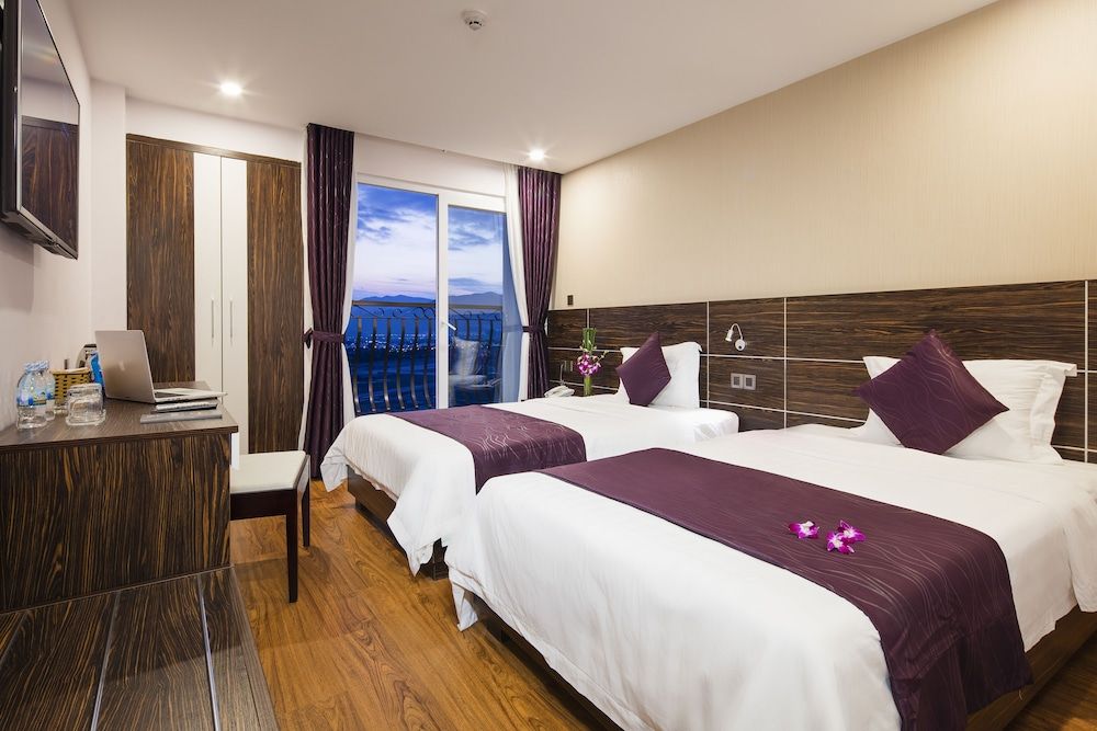 Deluxe Double or Twin Room, Balcony, City View