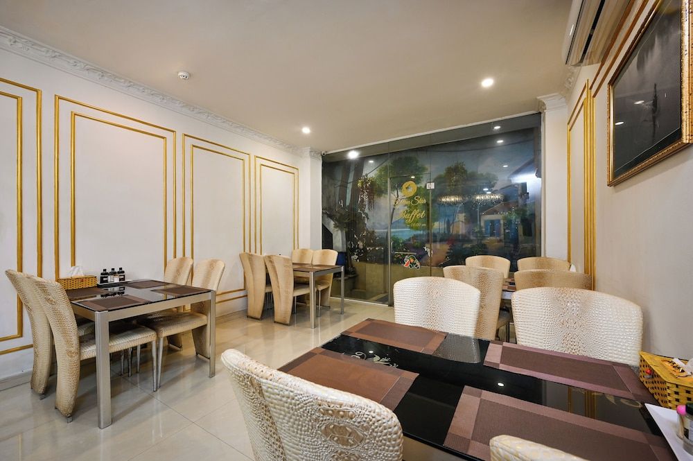 undefined Golden Star Hotel 3