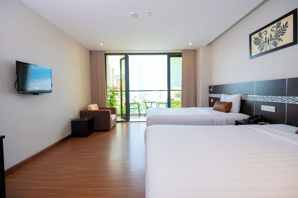 undefined Sea Garden Hotel 3