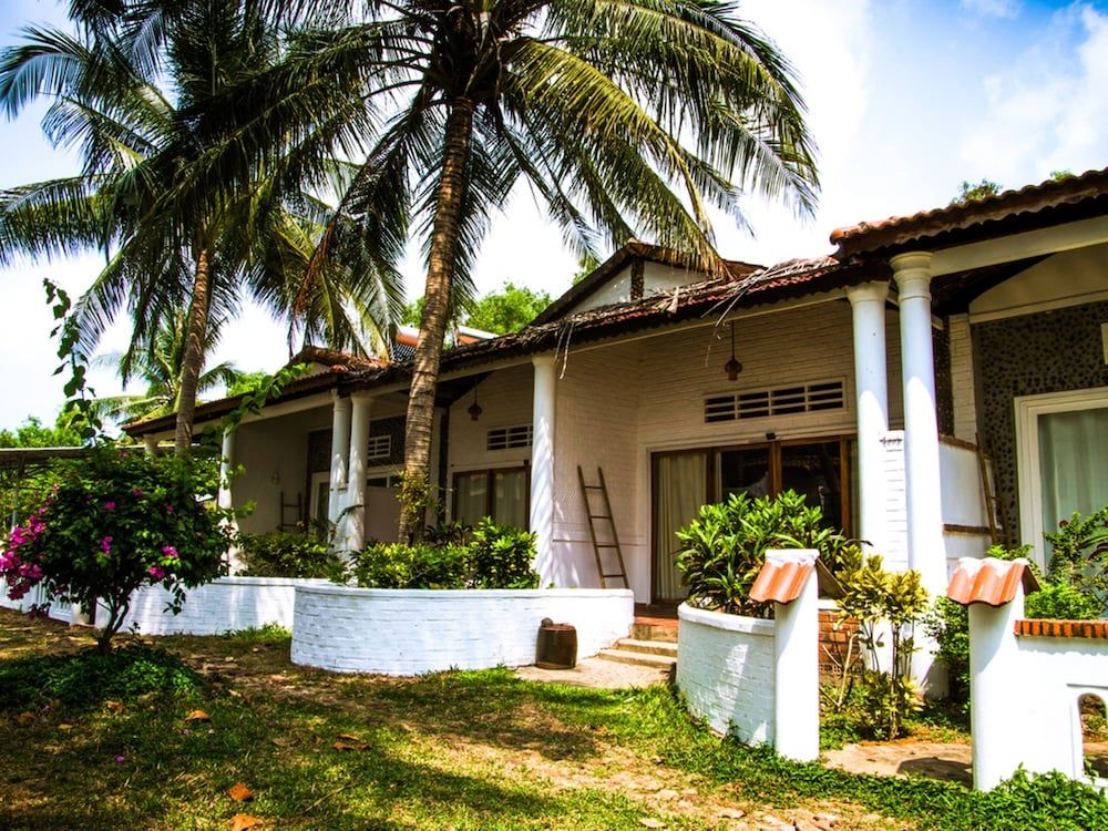 undefined Bamboo Cottages 8