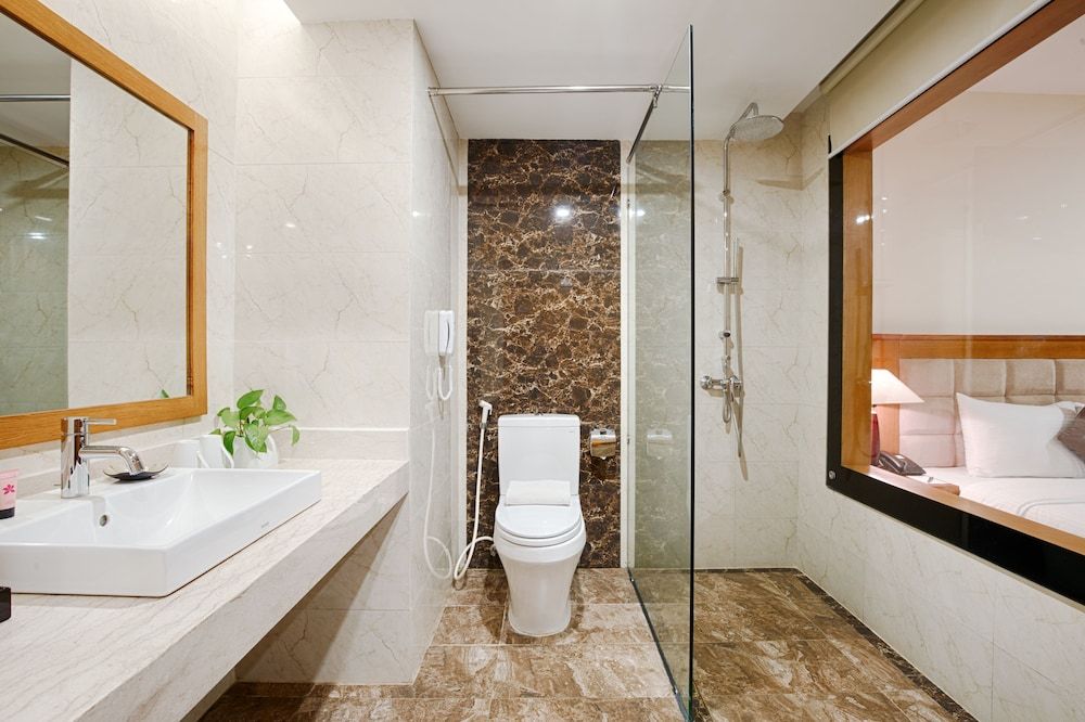 Muong Thanh Holiday Ly Son Deluxe Twin Room (Sea View or Mountain View) 5