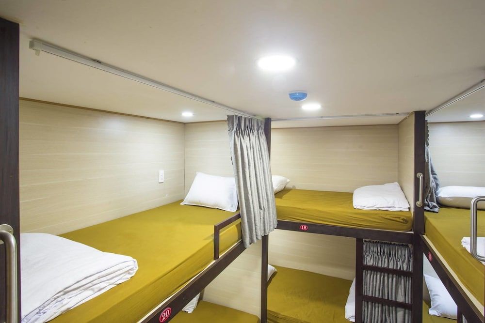undefined Saigon Marvel Hostel 8