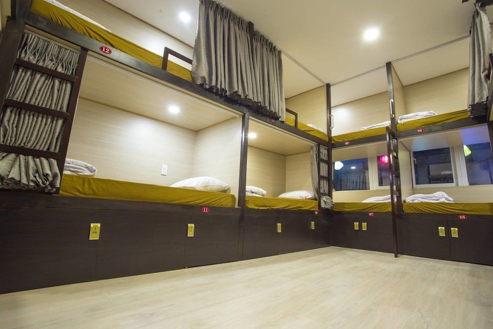 undefined Saigon Marvel Hostel 6