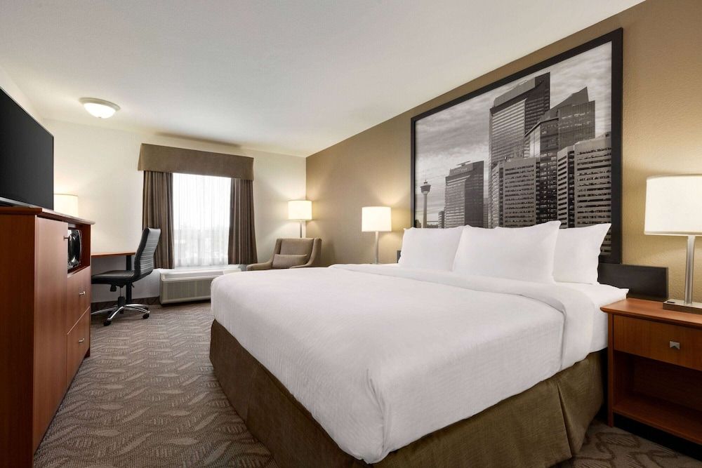 Standard Room, 1 King Bed