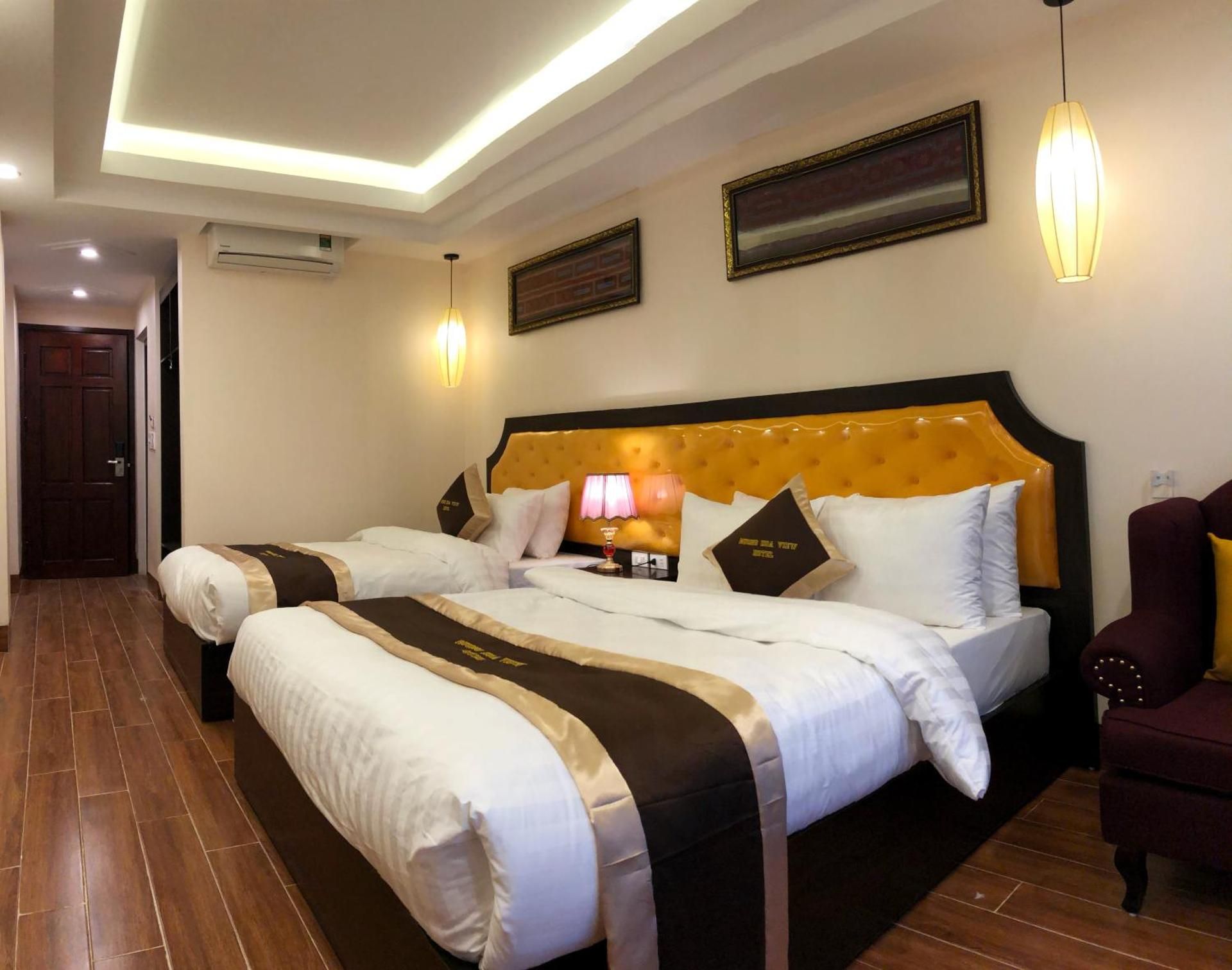 Triple Room with Mountain View