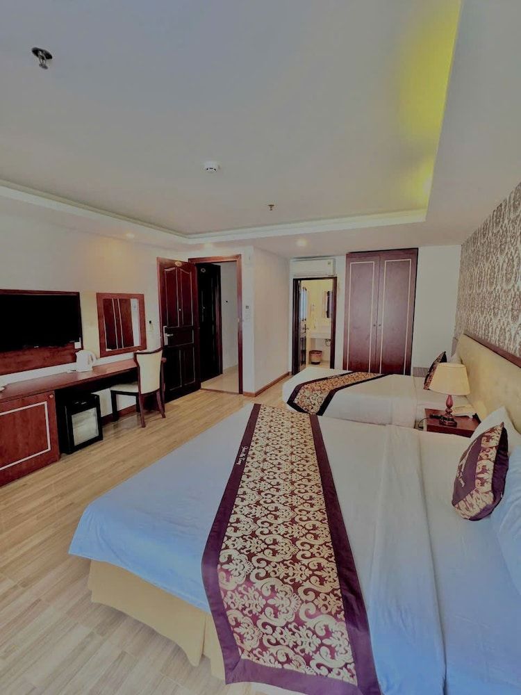 Executive Triple Room, City View
