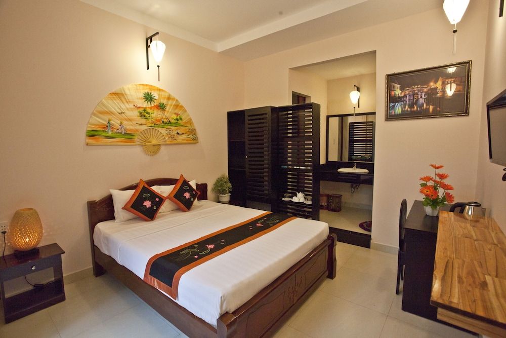 undefined Ngan Phu Villa