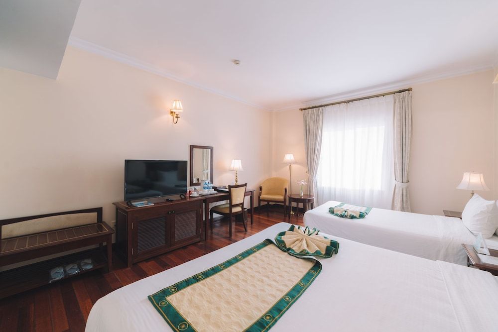 Superior Triple Room