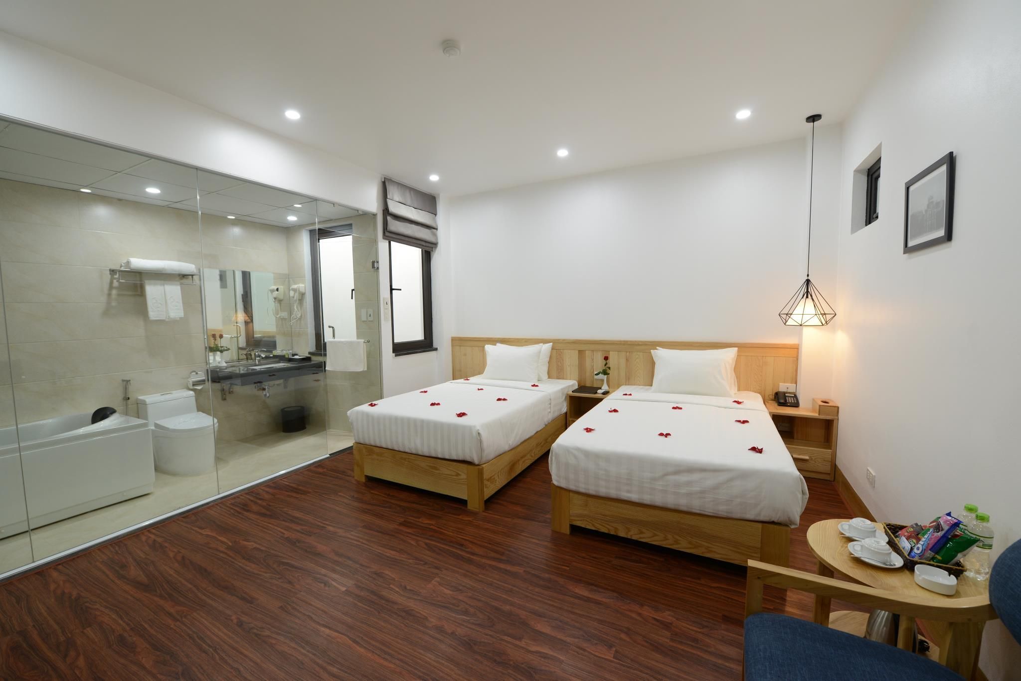 undefined Blue Hanoi Inn City Hotel 9