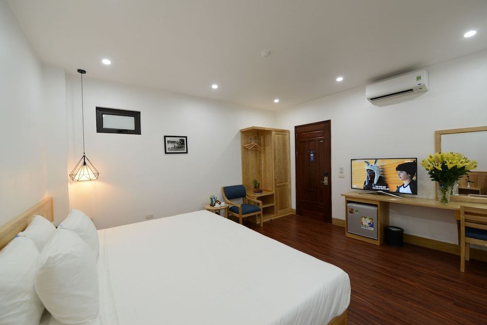 undefined Blue Hanoi Inn City Hotel 10