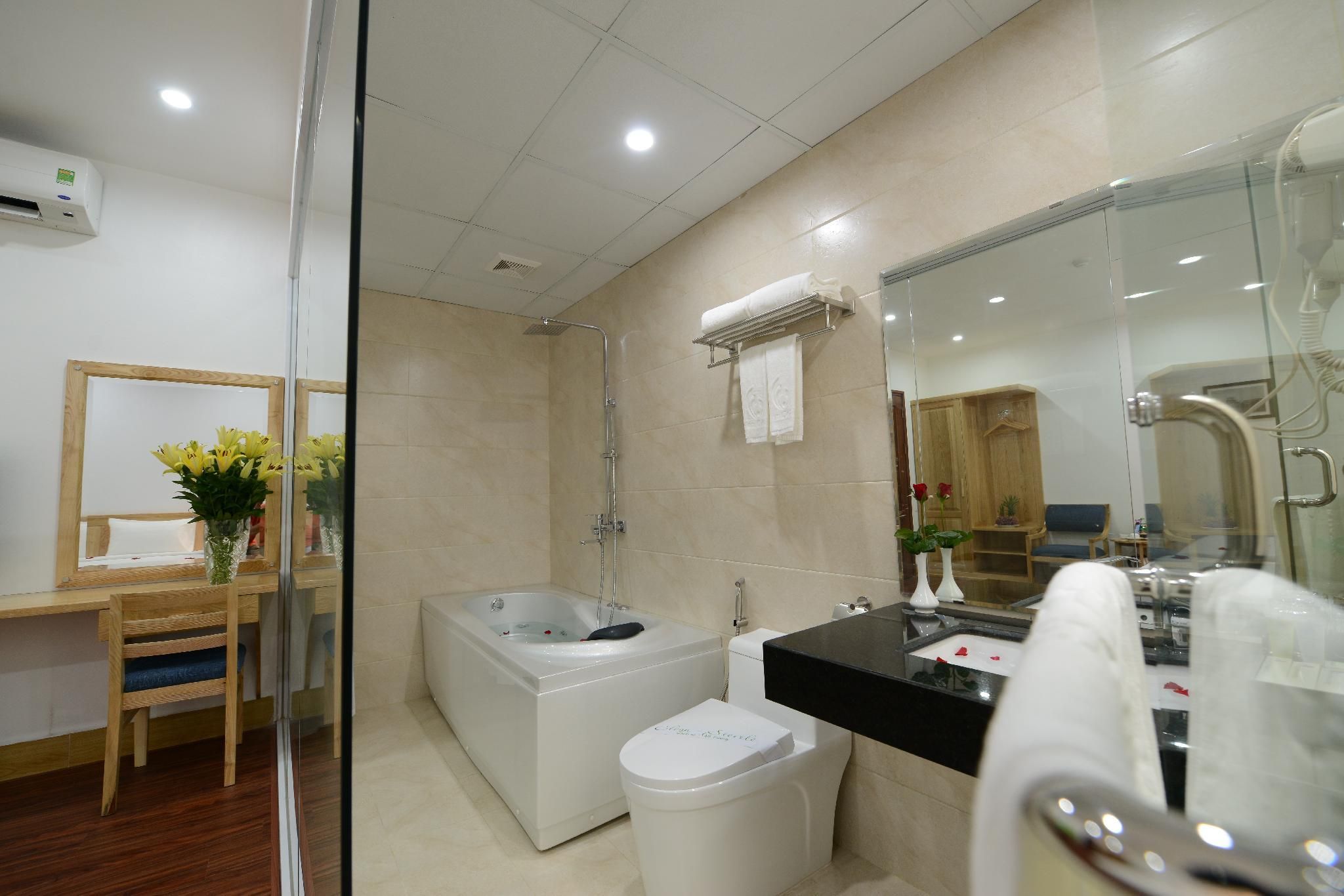 undefined Blue Hanoi Inn City Hotel 7