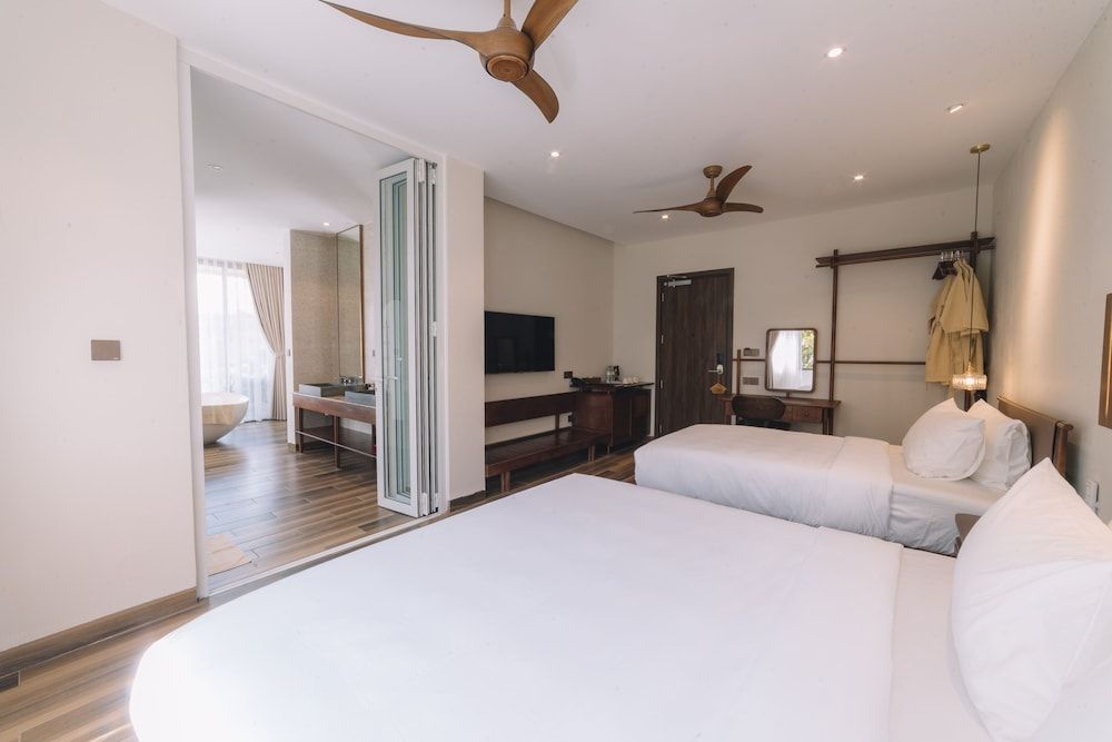 undefined Zen Valley Dalat 2