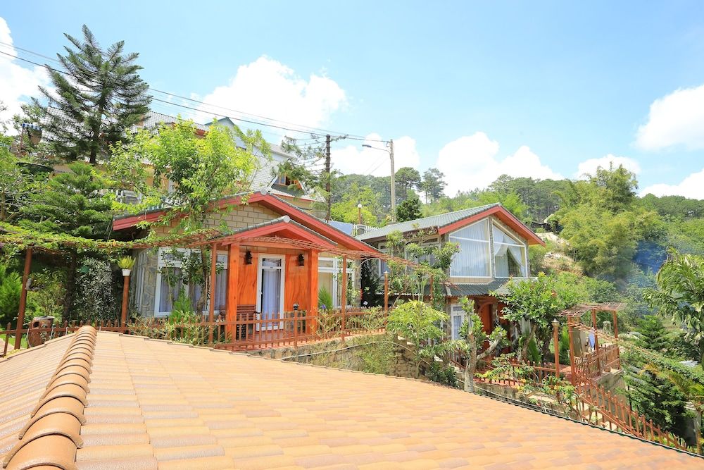 undefined Zen Valley Dalat 9