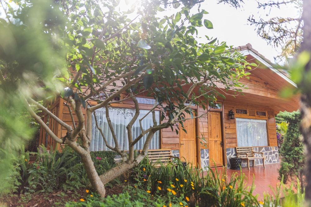 undefined Zen Valley Dalat 8