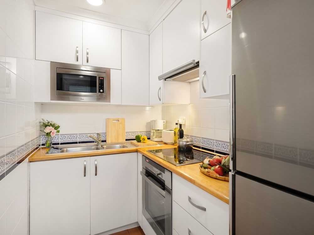 The Landmark Serviced Apartments - Managed By Peninsula Properties Superior Apartment, 1 Bedroom, City View 5