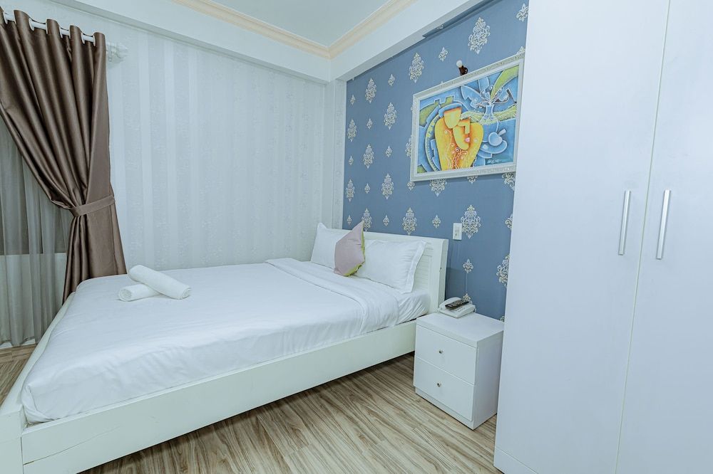 undefined Ken's Backpackers Hotel 7