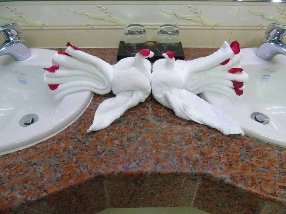 Ninh Kieu 2 Hotel VIP Room 11