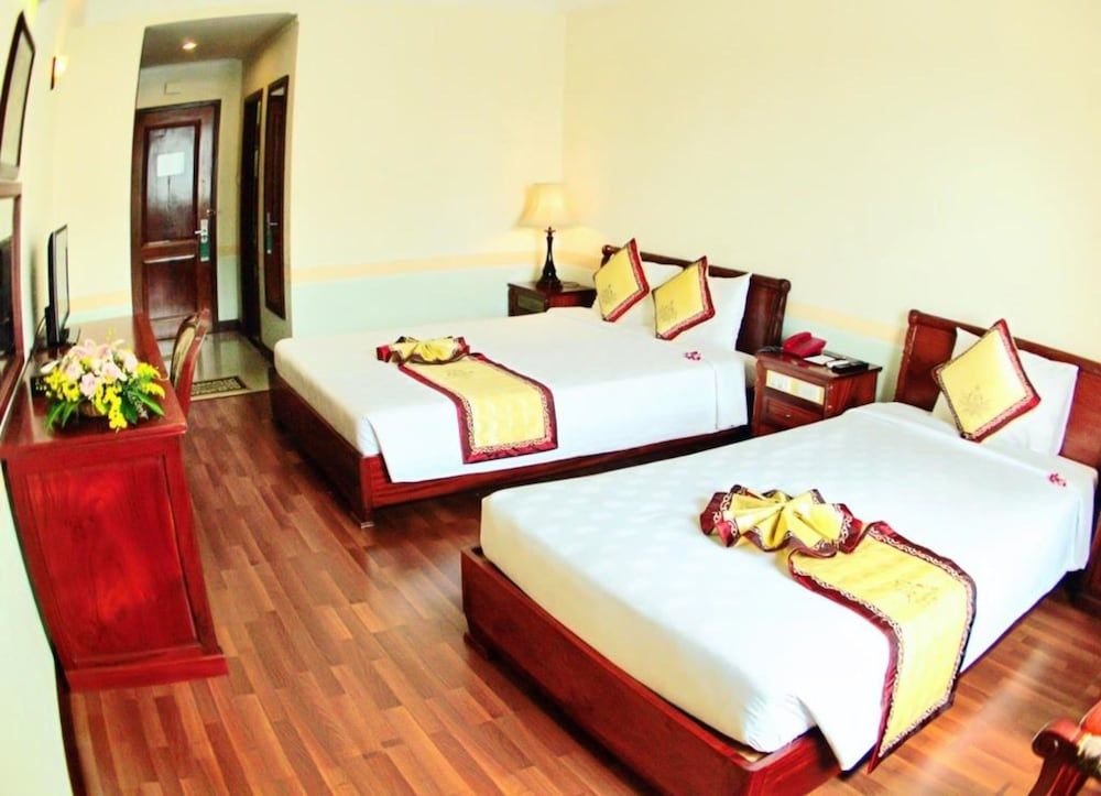 Ninh Kieu 2 Hotel Deluxe Twin Room, 1 Bedroom, Non Smoking, City View 3