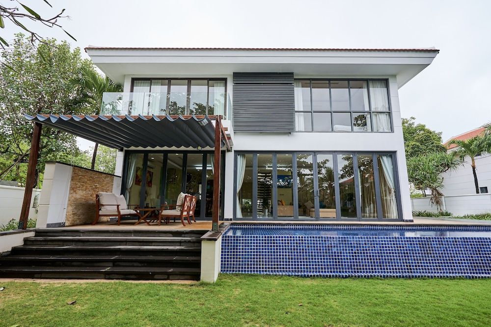 undefined Ocean Luxury Villas Danang 7