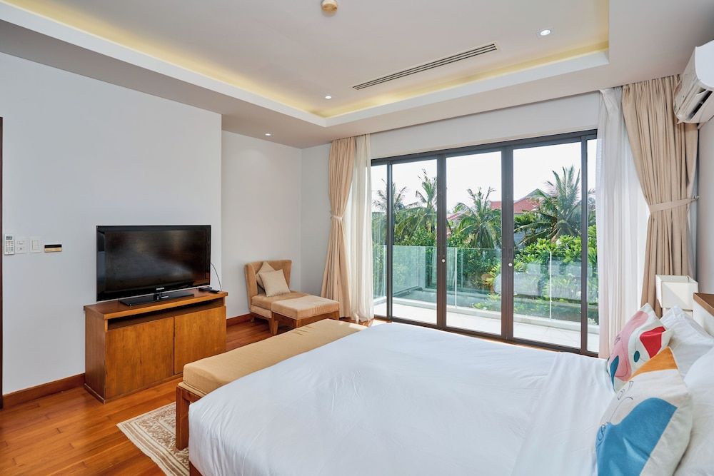 Ocean Luxury Villas Danang Standard Villa, 3 Bedrooms, Private Pool 4