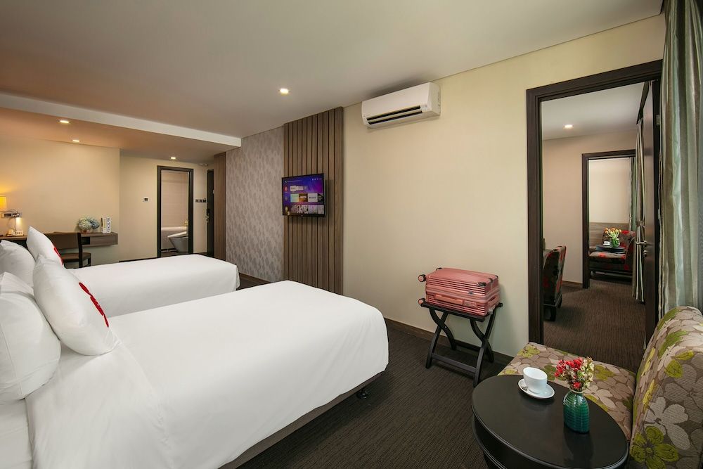 undefined Hanoi Tokyo Hotel 3