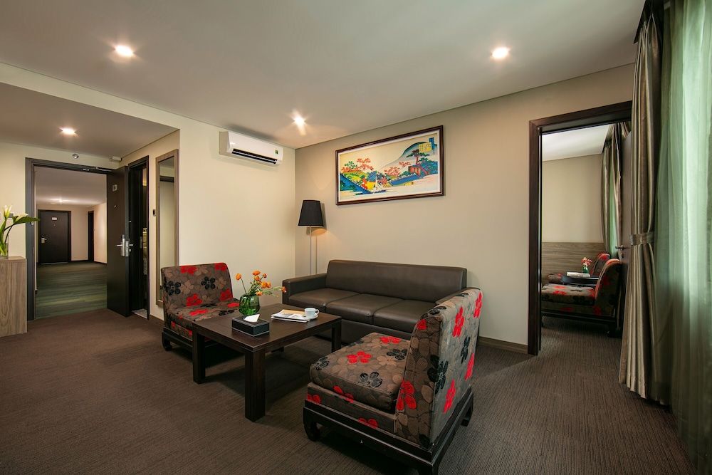 undefined Hanoi Tokyo Hotel 4