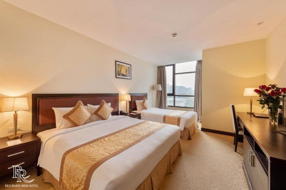 Red River View Hotel Deluxe Triple Room 7