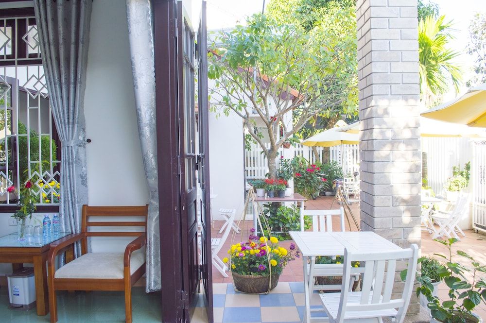 Halo Homestay Family Room 5