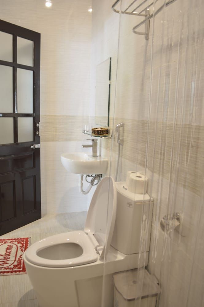 Halo Homestay Standard Double Room Single Use, Garden Area 9