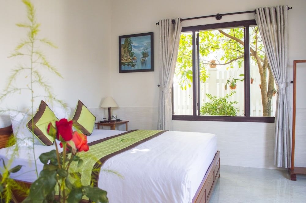 Halo Homestay Deluxe Double Room, Garden Area 2