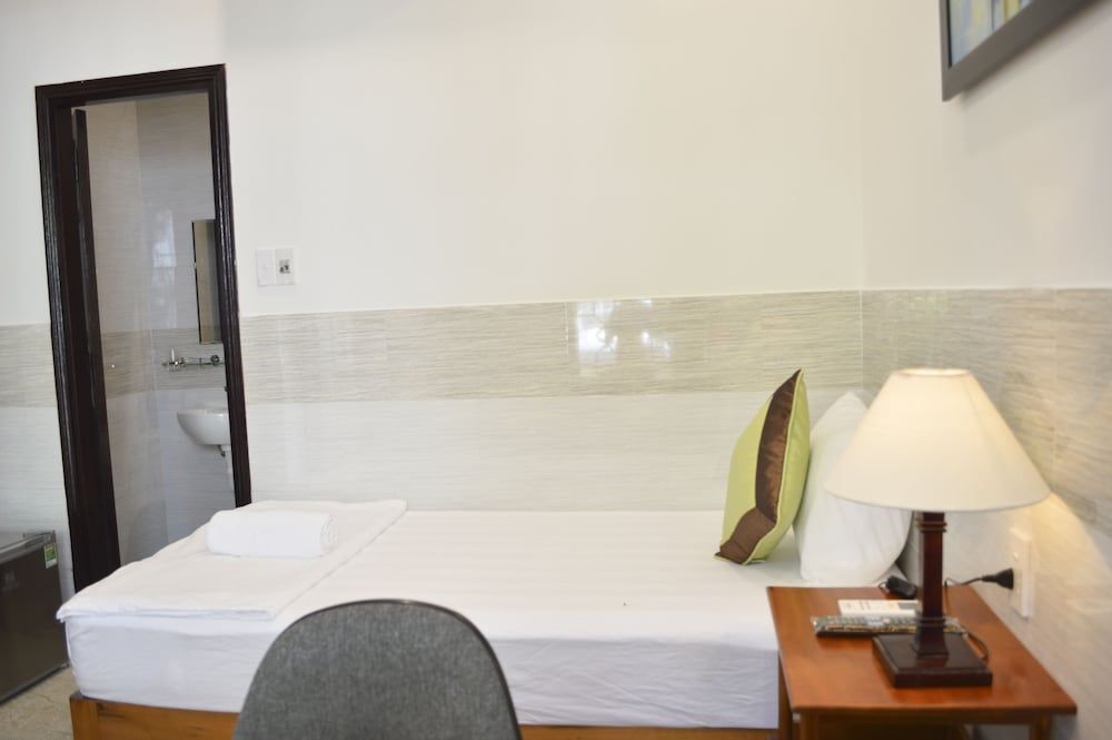 Halo Homestay Standard Double Room Single Use, Garden Area 4