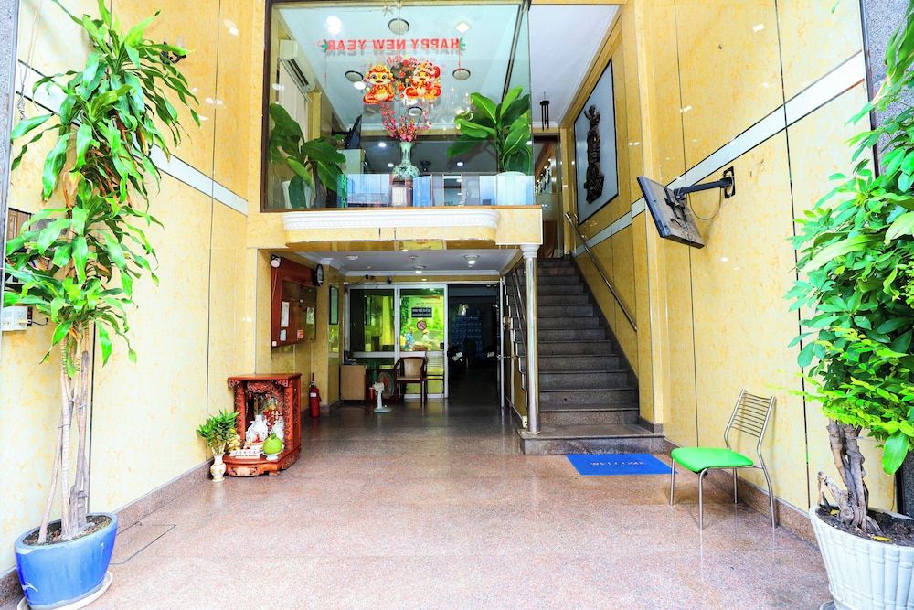 undefined Hanh Phuc Hotel 5