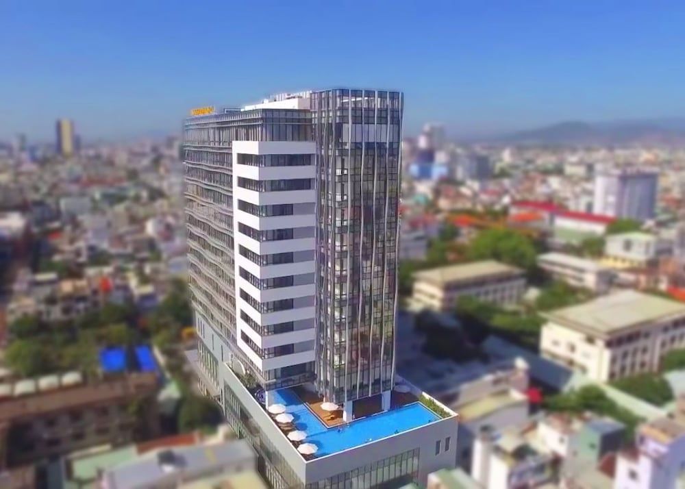 undefined Danang Han River Hotel 2