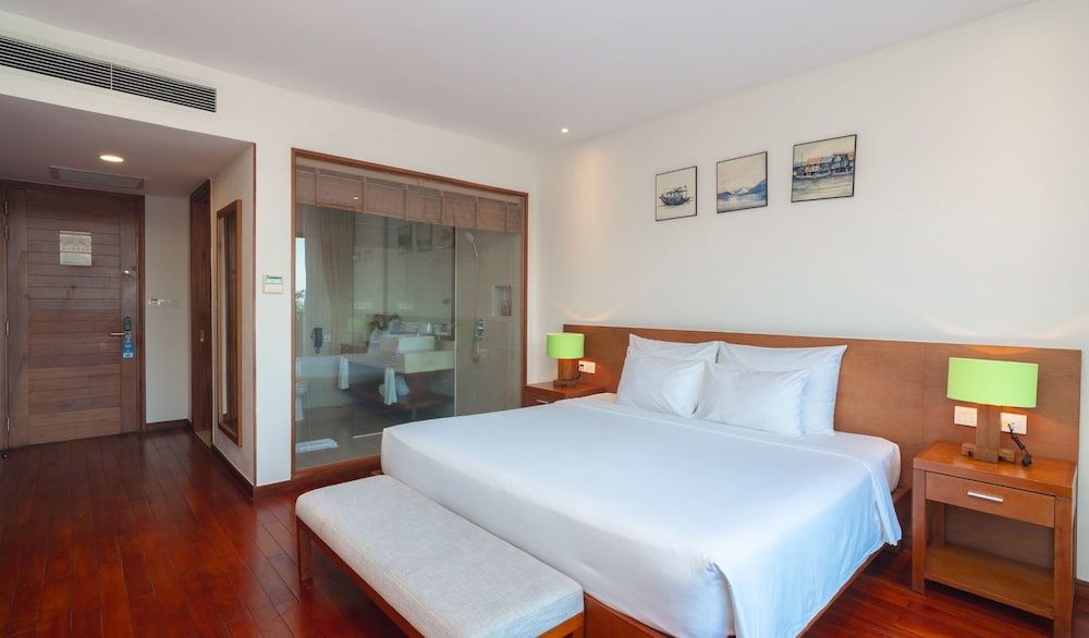 Deluxe Double Room, Garden View