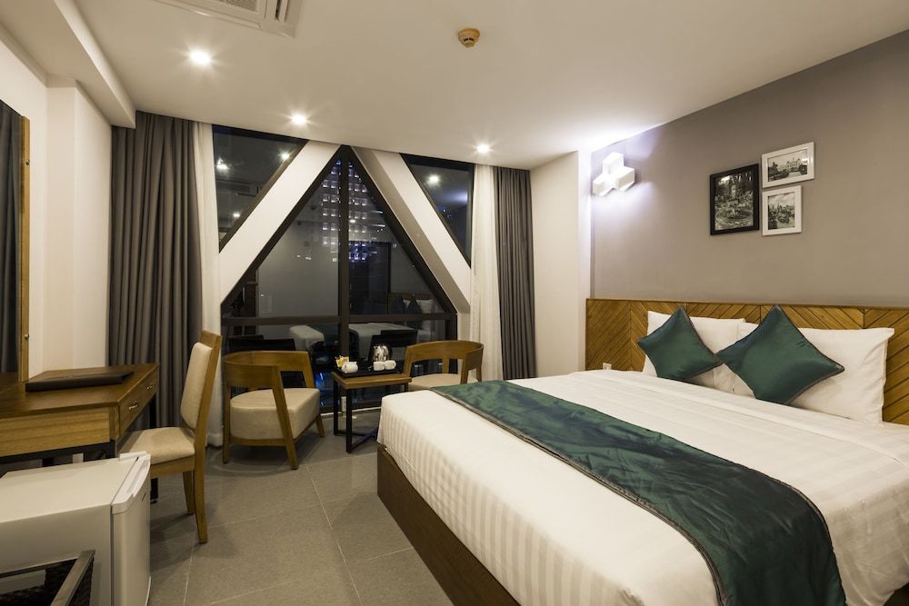 Venue Hotel Deluxe Double or Twin Room