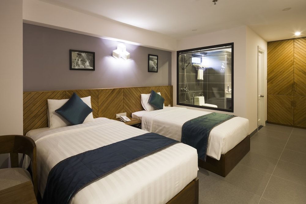 Venue Hotel Deluxe Double or Twin Room 2