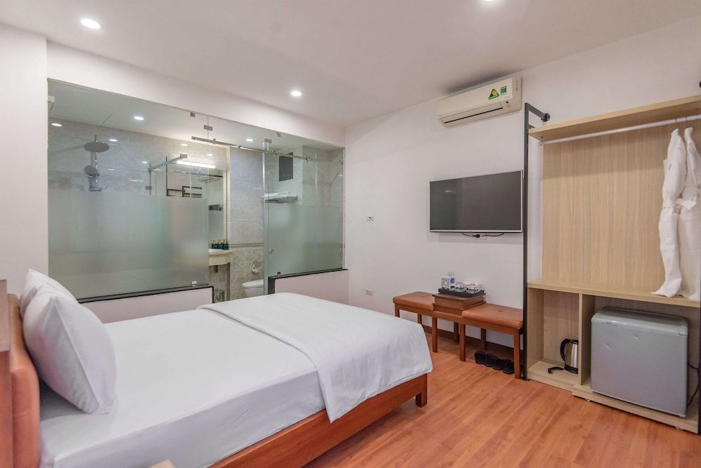 Coco Hotel Hanoi Classic Double Room 3