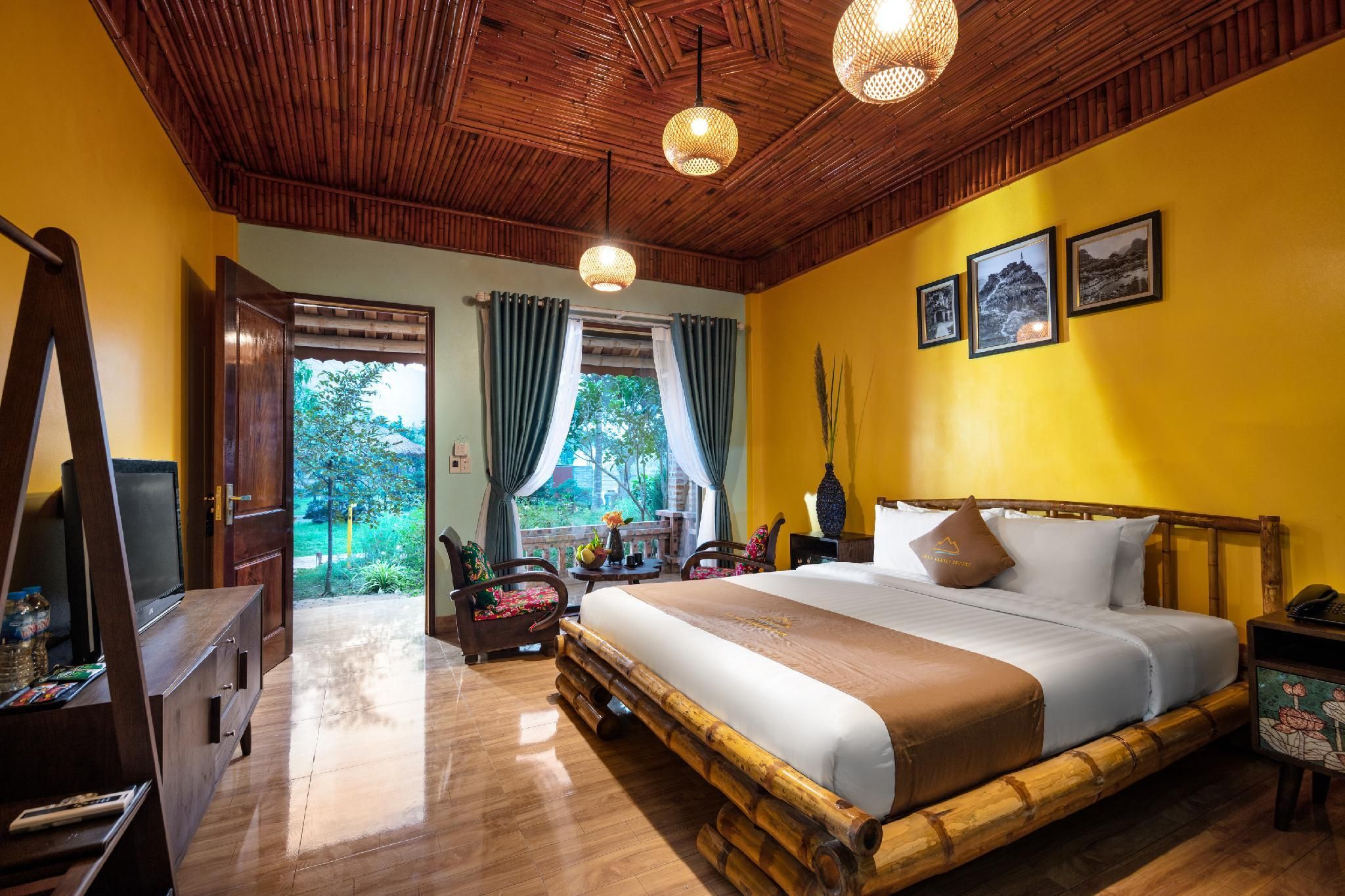 Deluxe Garden View Double Room