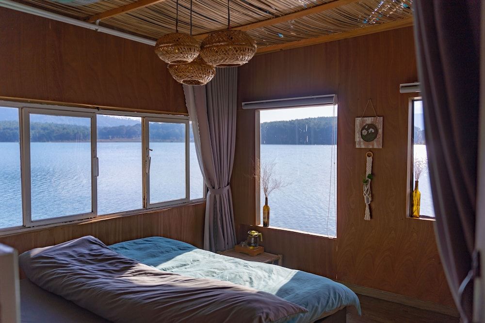 Panoramic Bungalow, 2 Bedrooms, Lake View